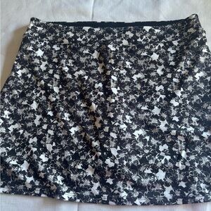 Tranquility by Colorado Clothing Black and White Floral Mini Skirt